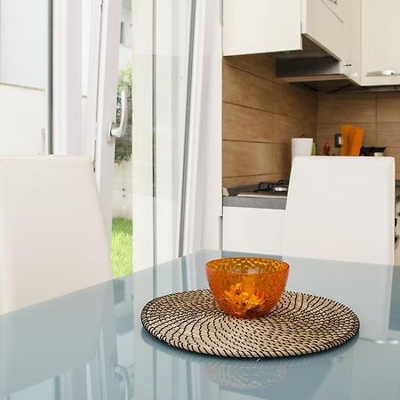 Sun Garden L.T. Apartment Fiumicino Bagian luar foto