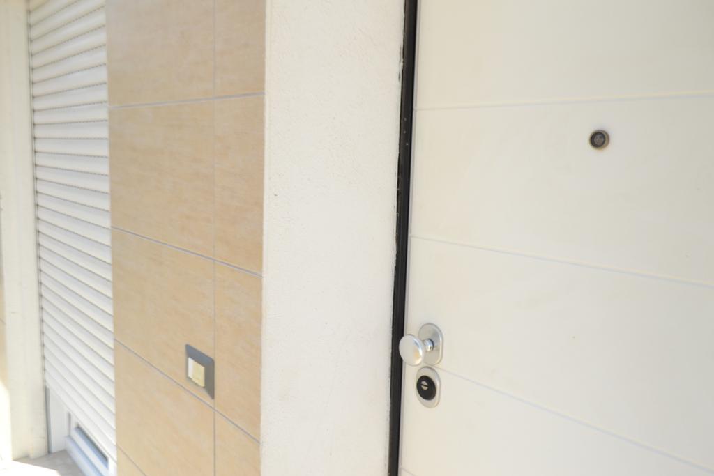 Sun Garden L.T. Apartment Fiumicino Bagian luar foto