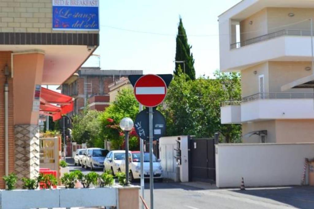 Sun Garden L.T. Apartment Fiumicino Bagian luar foto